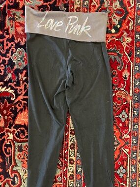 NEW Victoria Secret PINK Black & Grey Yoga Pants - Large